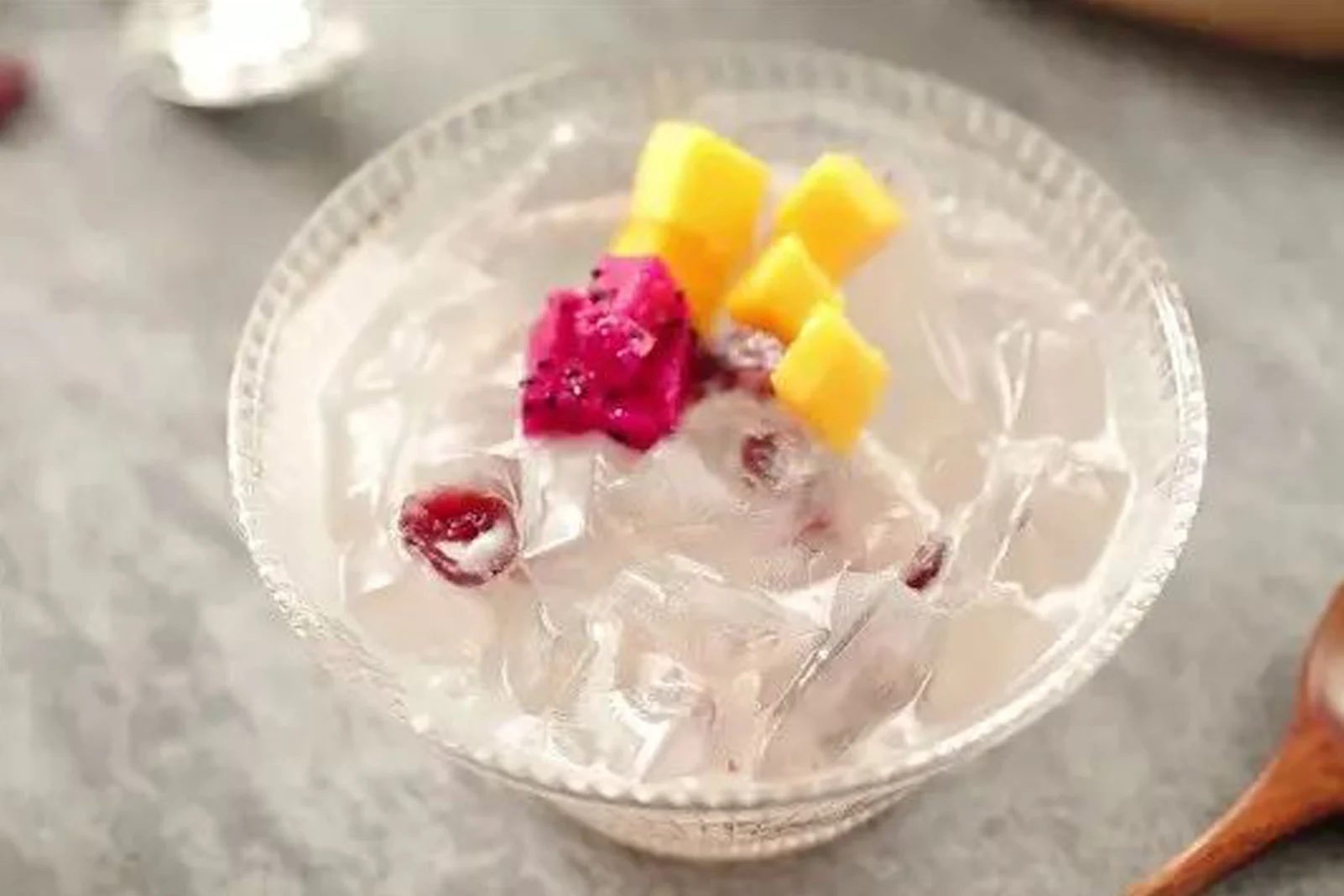 蔓越莓烧仙草冻